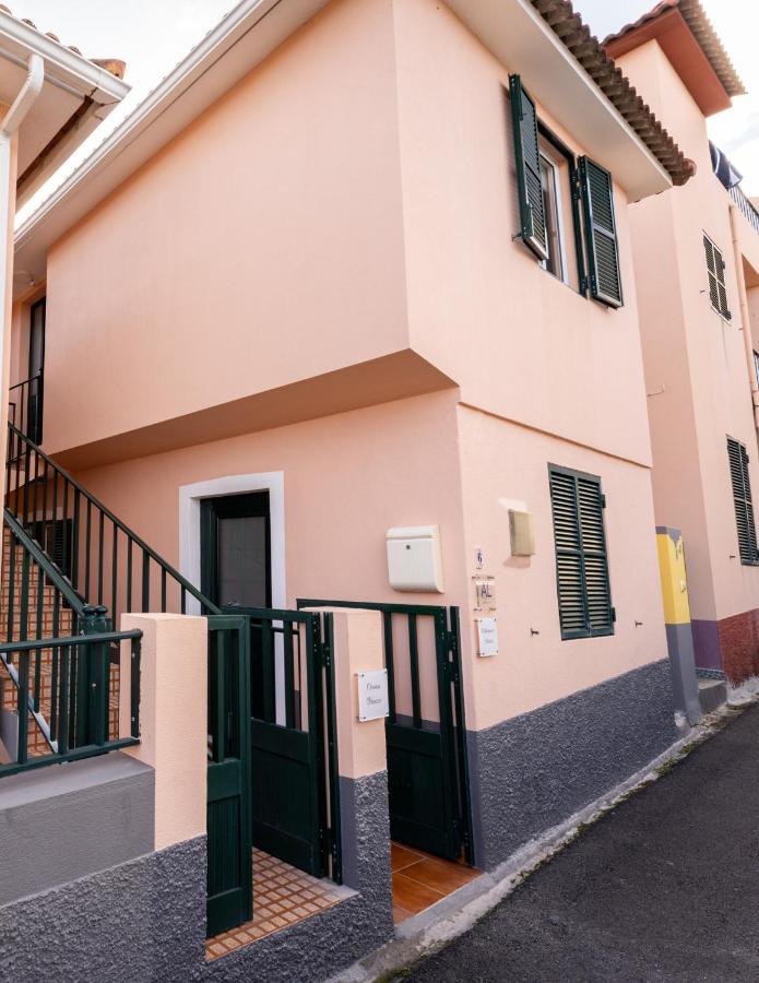 Fisherman'S House Porto Moniz Exterior photo